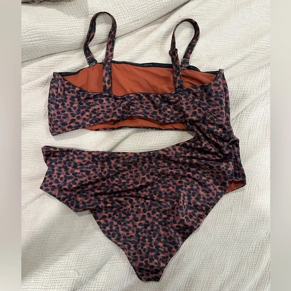 ASOS cut out bathing suit - Picture 5 of 5